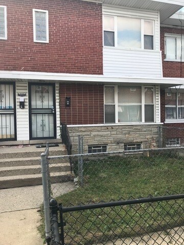 Foto principal - 5055 W Gladys Ave