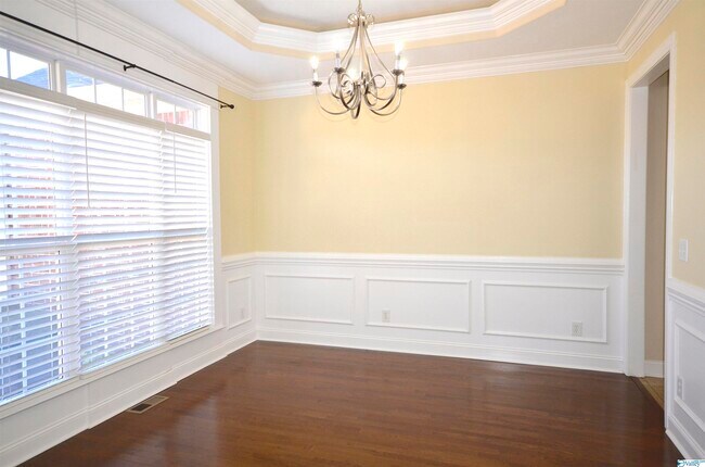 Building Photo - 120 Huston Ct