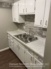 Building Photo - 1935 N Bowman Ave