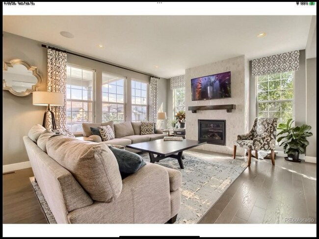 Building Photo - 10850 Unity Way