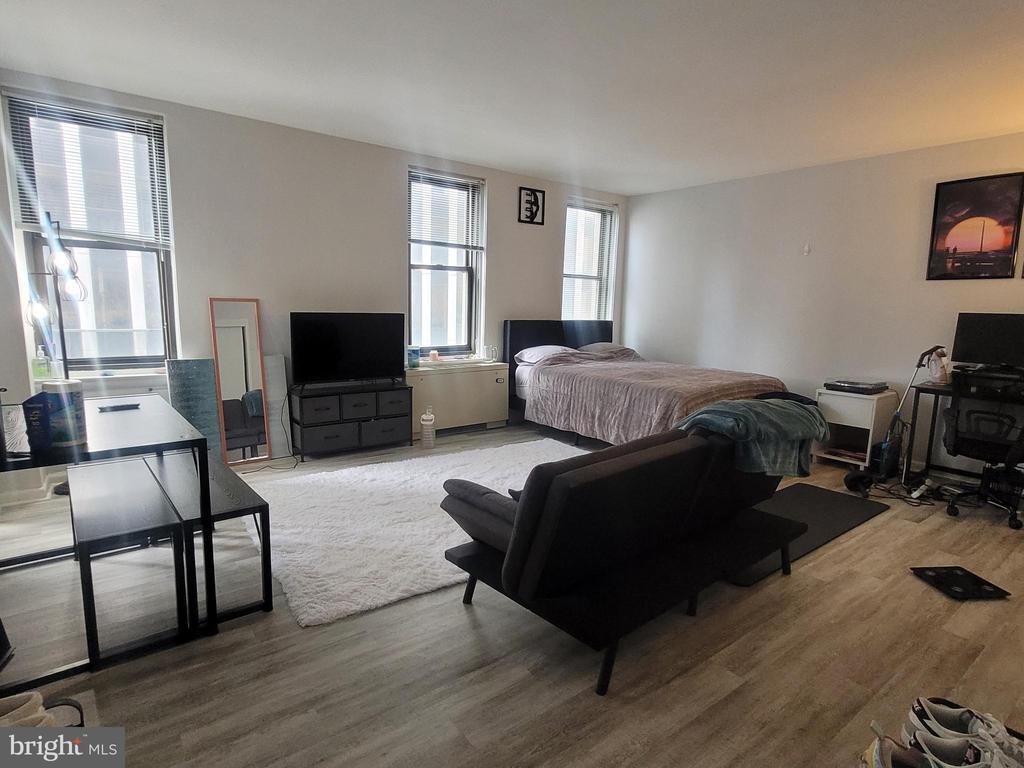 Foto principal - 135 S 19th St