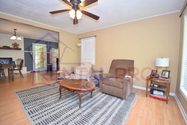 Foto del edificio - 3 Bed 2 Bath Home in Ruston!