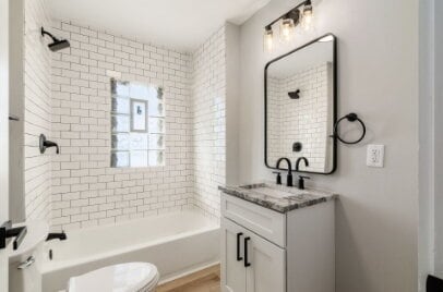 Foto del edificio - 1st Month FREE! Charming 2-Story 2BR Townhome in Merion Village