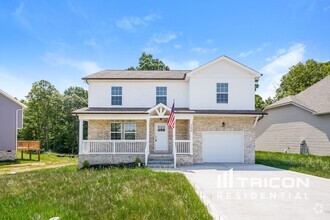 Building Photo - 399 Green Hills Dr