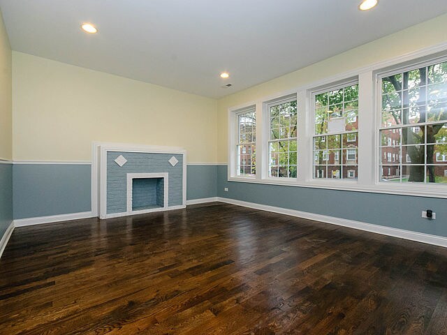 Foto del edificio - 1727 W Albion Ave