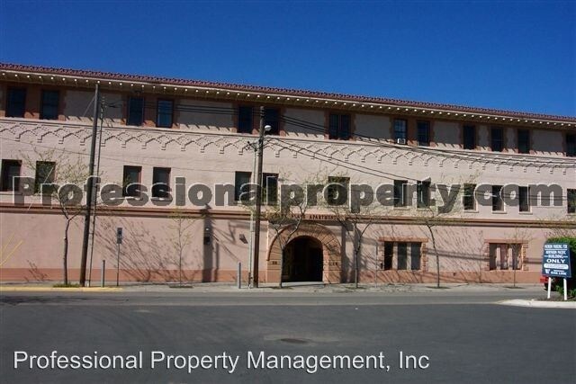 118 W Alder St, Missoula, MT 59802 Apartment for Rent in
