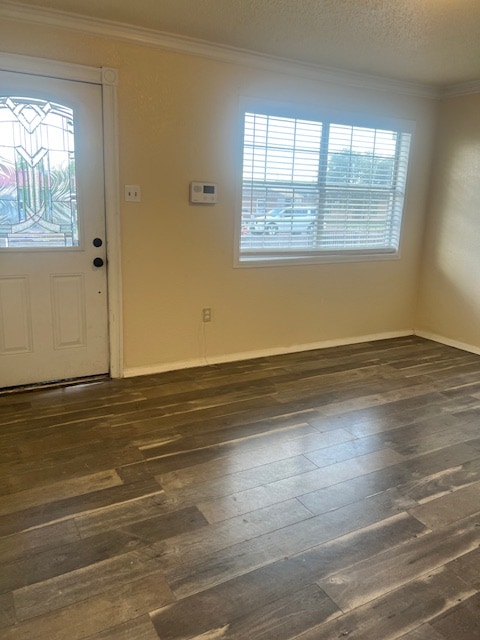 Building Photo - 3406 Sycamore Ave