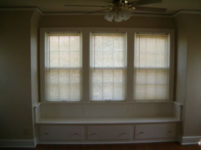 Sun room off the living room - 203 North Terrace