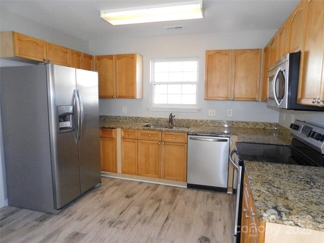 Building Photo - 1119 Hannah Rae Ct