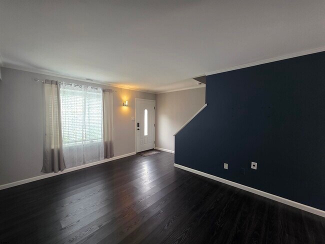 Foto del edificio - 2425 Arbor Ct