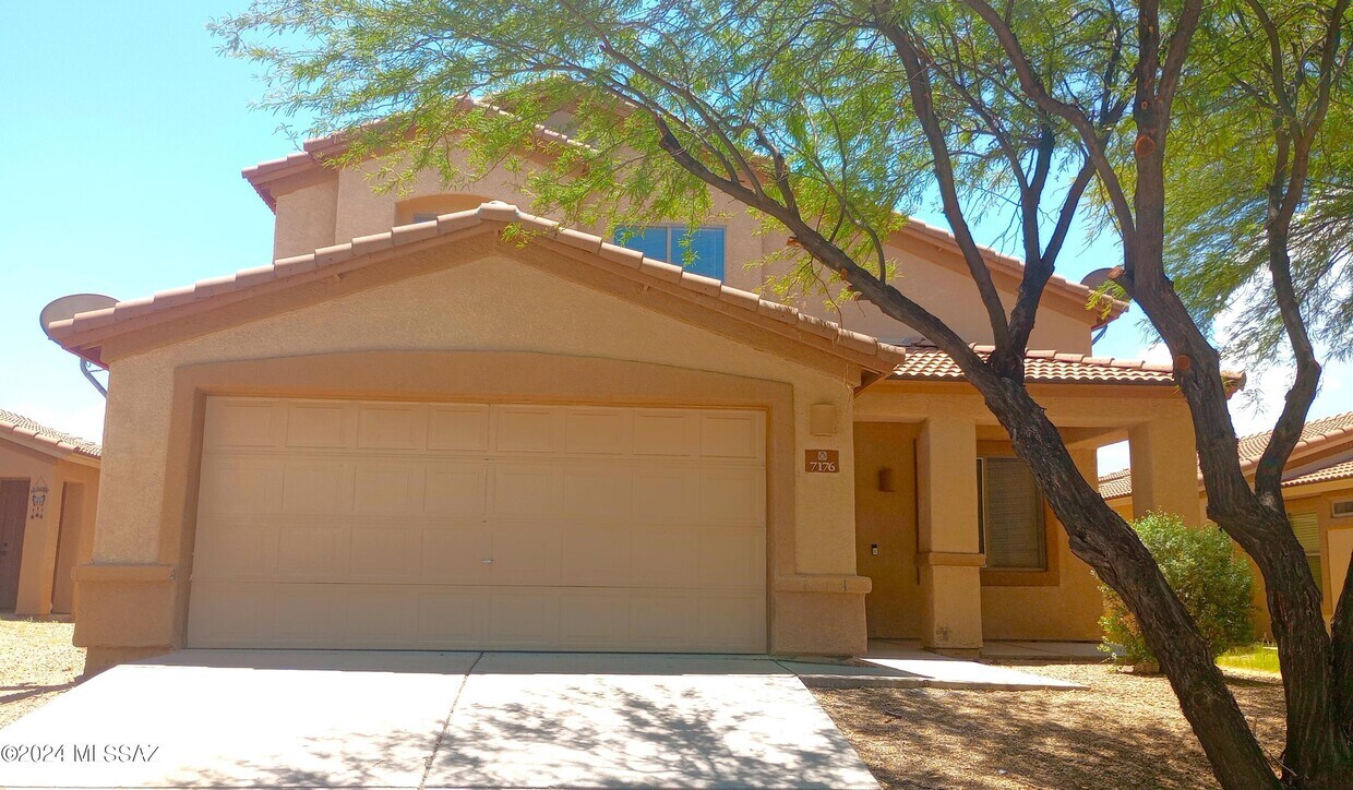 Primary Photo - 7176 S Oakbank Dr