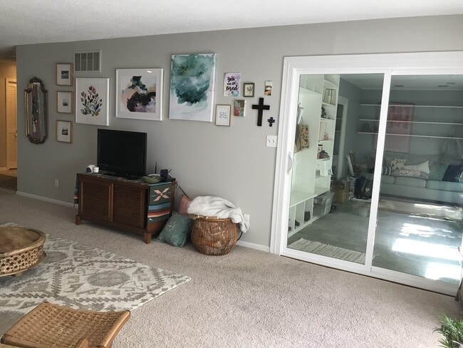 Building Photo - 607 Mt Brier Pl