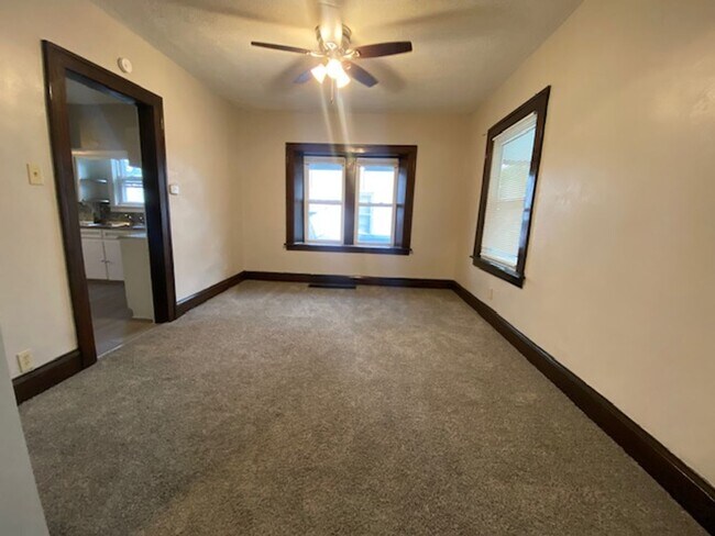 Foto del edificio - Updated 4-Bed with Porch & 2-Car Garage on...