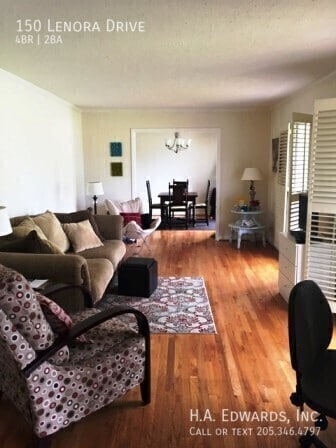 Photo - 150 Lenora Drive- House