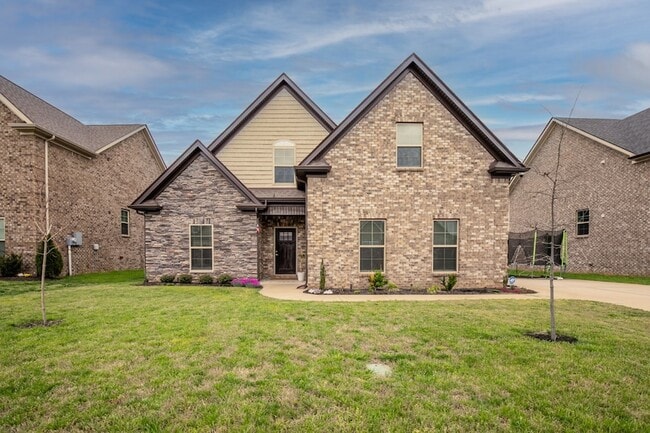 Building Photo - 5322 Honeybee Dr