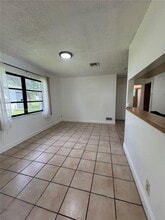Building Photo - 1637 Johnson St