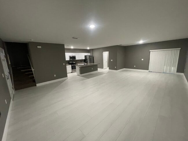 Building Photo - 13037 Pennybrook Dr