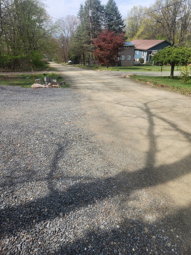 Foto del edificio - 34 Blue Mountain Heights