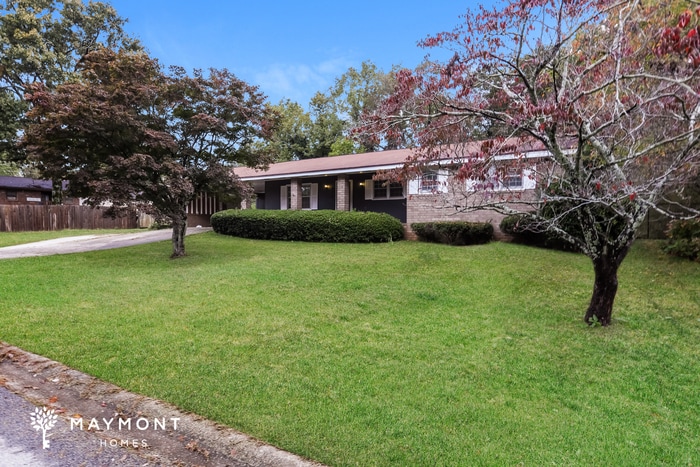 Foto principal - 4970 Horton Pl