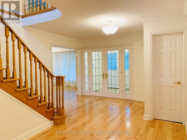 Building Photo - 1759 Sherwood Forrest Cir