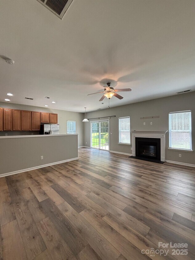 Primary Photo - 14011 Singleleaf Lane