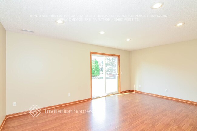 Foto del edificio - 700 14th St