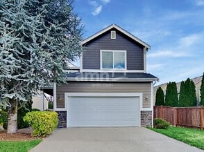 Building Photo - 11127 184th Street E