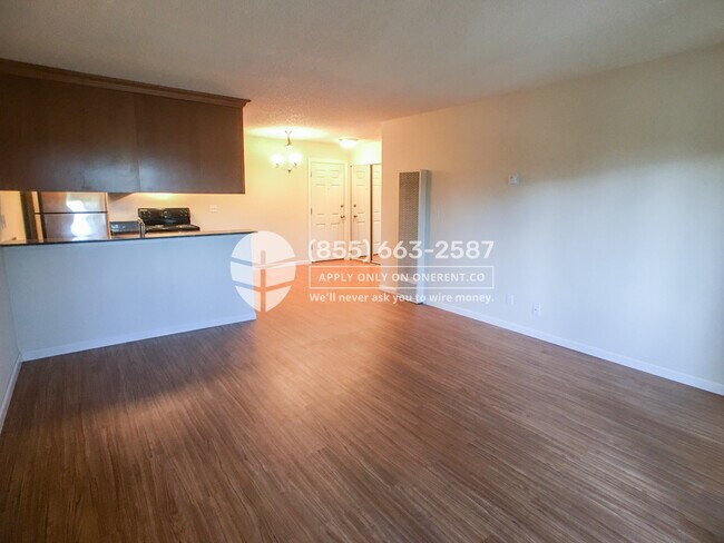 Building Photo - 7323 Starward Dr