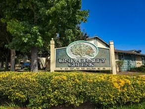 Building Photo - 2561 Gonzaga Ln