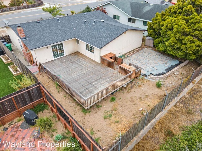 Building Photo - 4 br, 2 bath House - 408 Carmel Ave