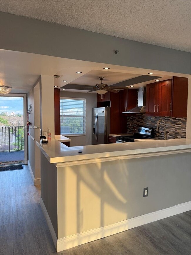 Foto del edificio - 3910 Inverrary Blvd