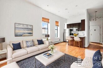 Building Photo - 101 W 126th St