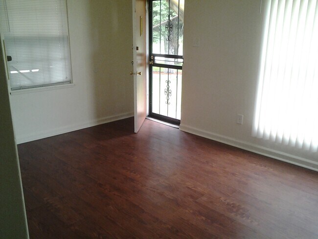 Foto del edificio - 2944 W 12th Ave