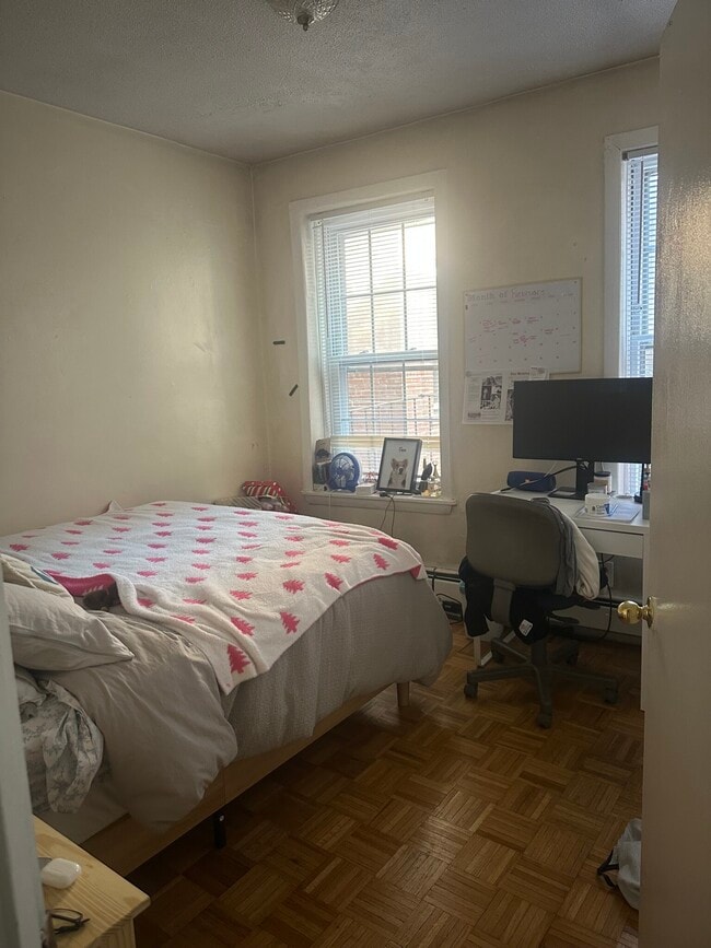 Building Photo - 93 West Cedar St