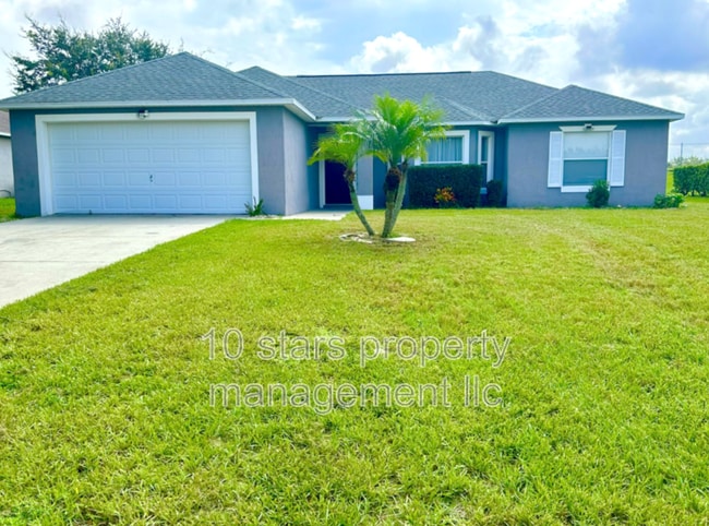 Building Photo - 10340 Vista Pines Loop