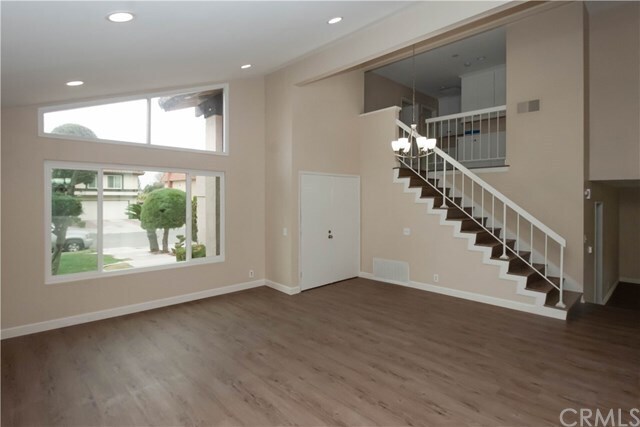 Building Photo - 20124 Rhoda Cir