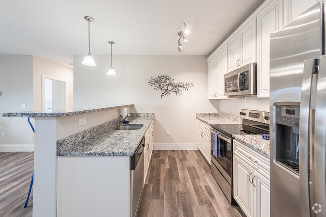 2 BR, 2 BA - The Residences at 99 Water