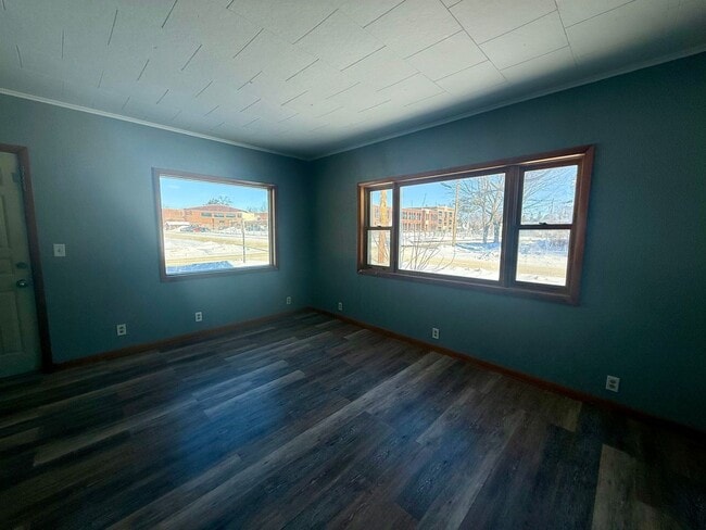 Building Photo - 4 Bed 2 Bath Single Family Home in Antigo