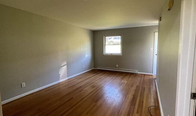 Sala de estar - 1033 Jeanette Ave