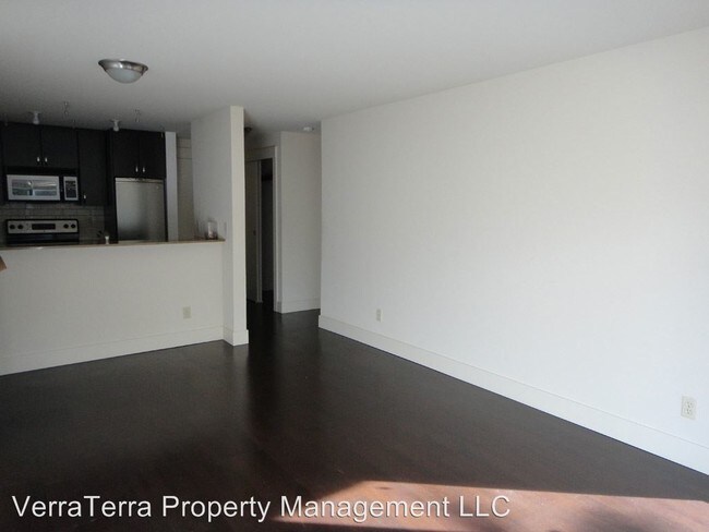 Building Photo - 3411 Wallingford Ave N