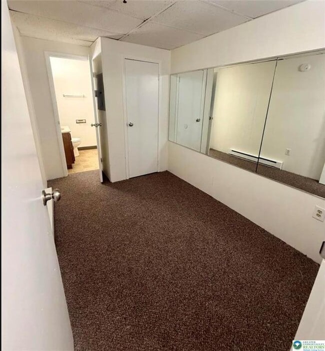 Foto del edificio - 4 E Belvidere St