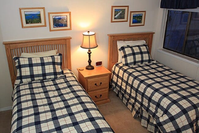 Building Photo - Incline Village, Lake Tahoe, Nevada walk t...