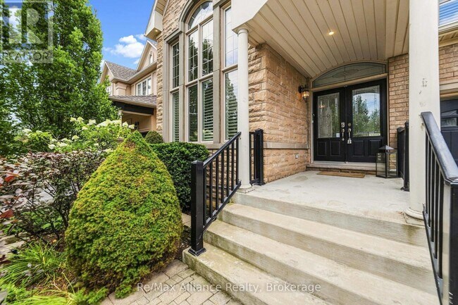Photo du bâtiment - 2404 Rideau Dr