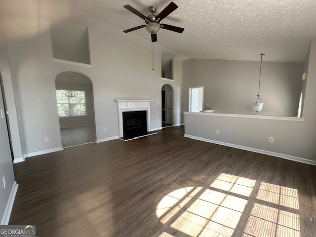Building Photo - 10650 Daisy Cove