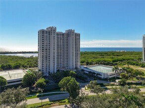 Building Photo - 6849 Grenadier Blvd