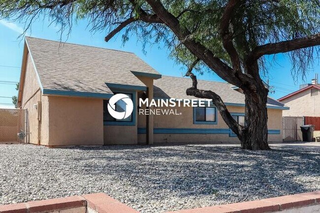Building Photo - 3 Bedroom Pet-Friendly Home in Tucson, AZ ...