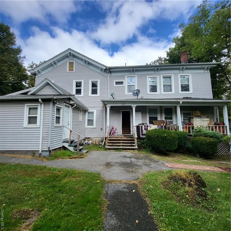 Primary Photo - 123 Old Turnpike Rd