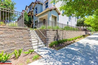 Building Photo - 1567 Hidden Creek Ln