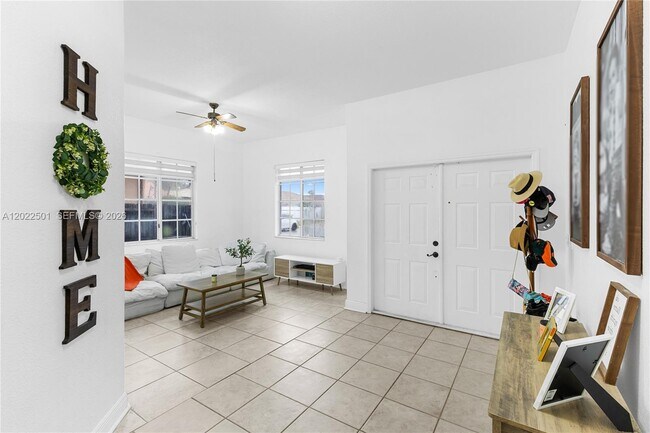 Foto del edificio - 14942 NW 89th Ct