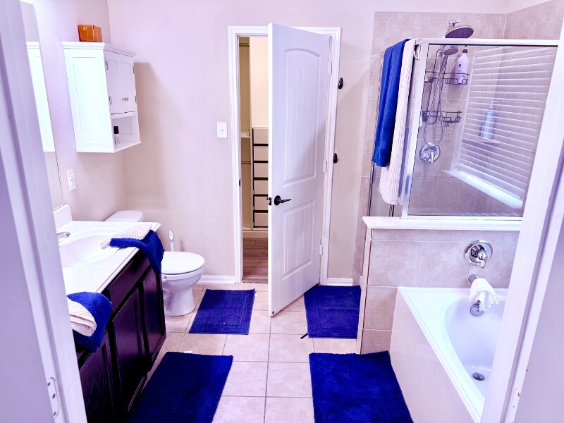 Foto principal - 3211 Bainbridge Hill Ln